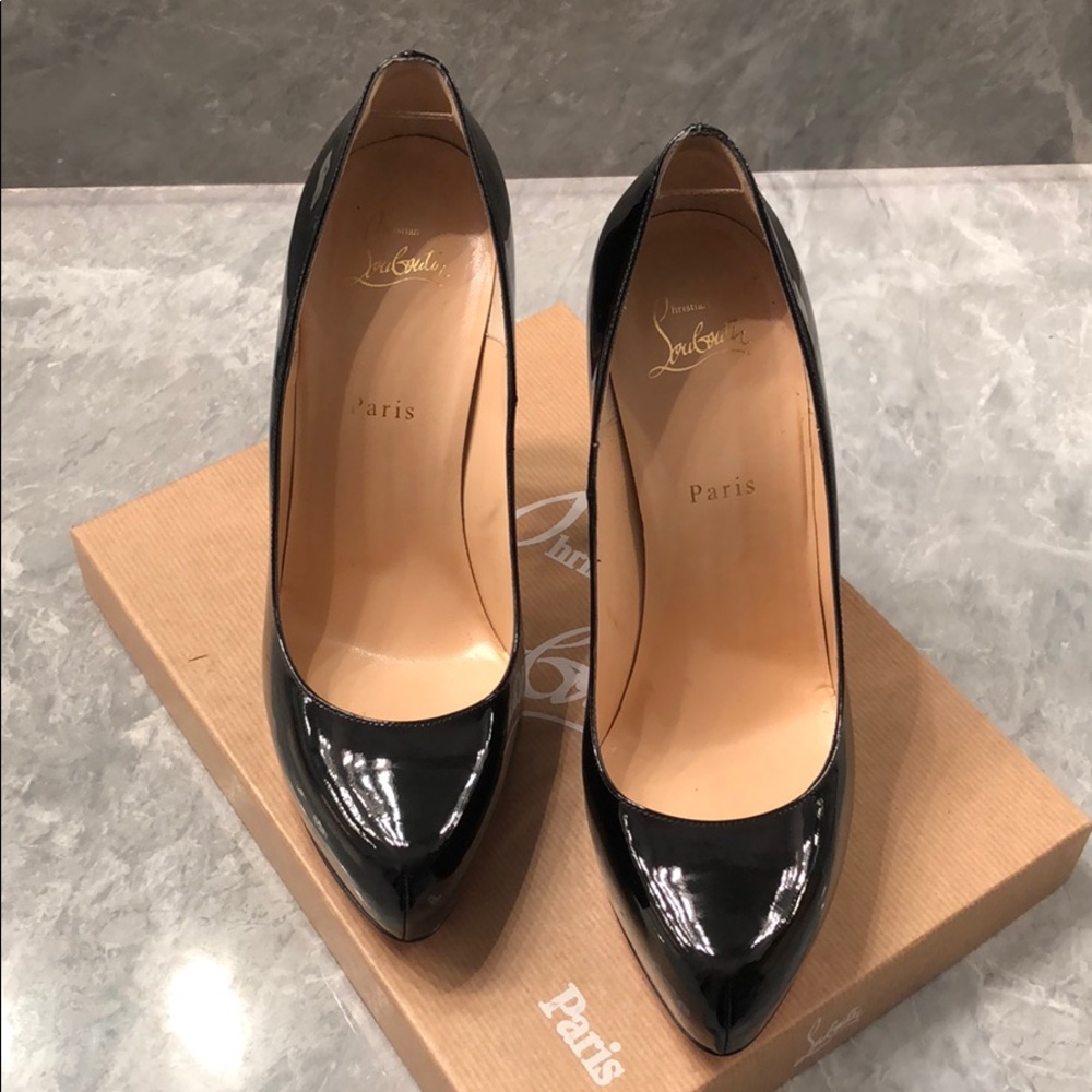 Christian Louboutin. Rolando patent 120